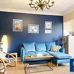 Blue 2Br Apartment In Green Maadi